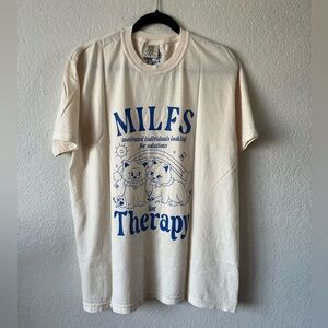 Comfort Colors Cream Cat Graphic Tee
